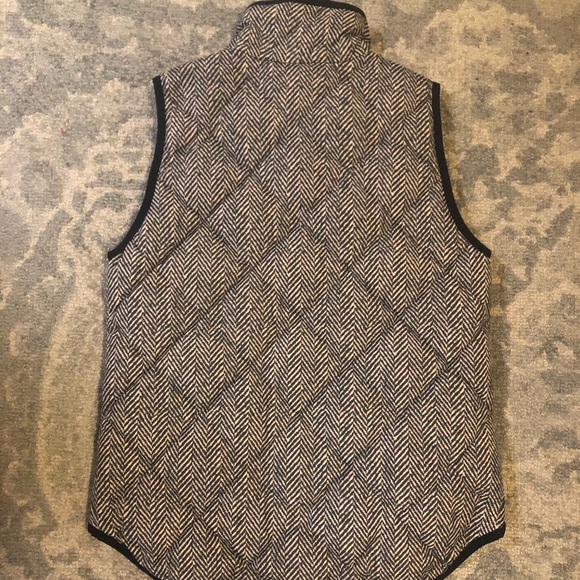 J. Crew Herringbone Puffer Vest XS - Picture 2 of 3